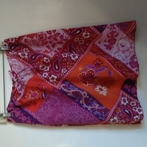 D. Eight floral skirt size L